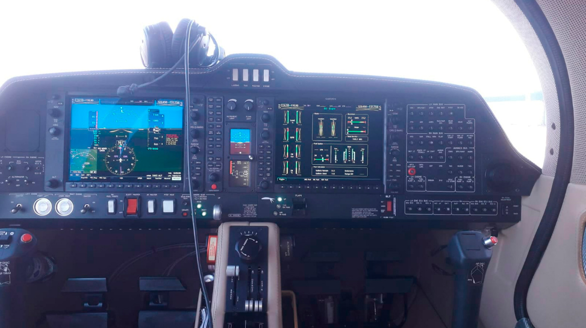 Avião Bimotor Diamond DA62 – Ano 2019 – 780 H.T.