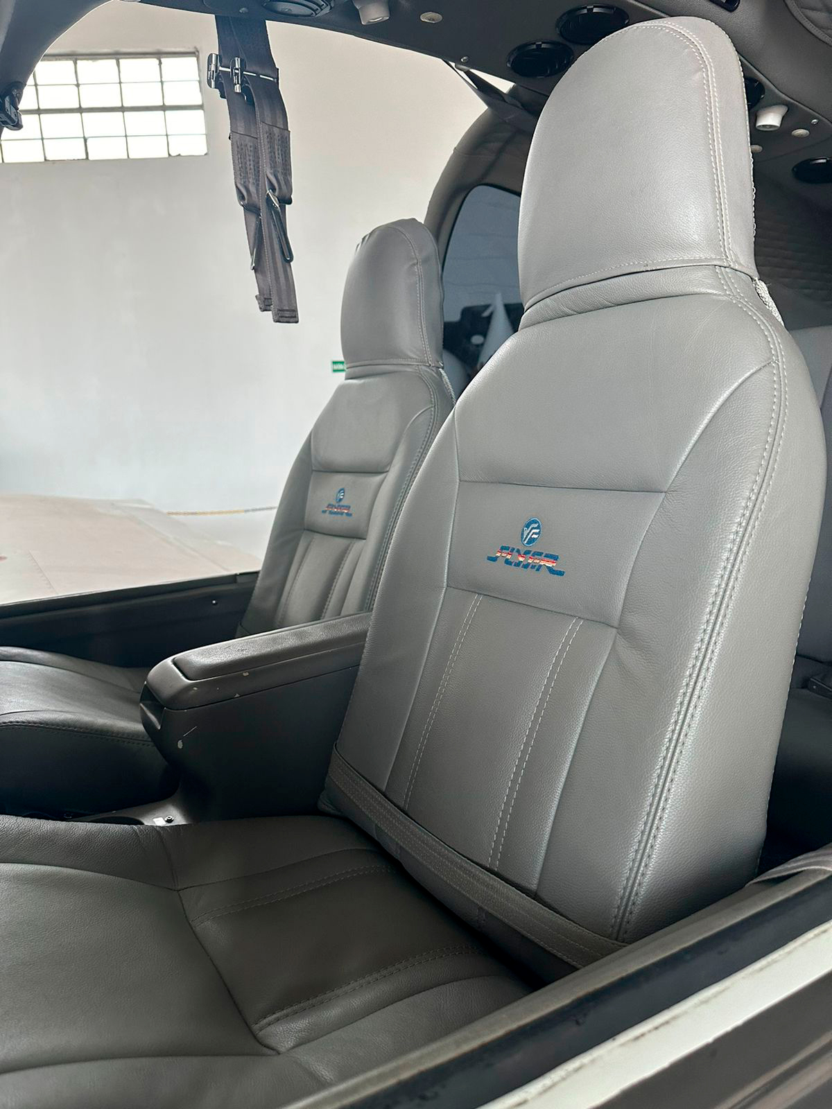 Avião Flyer RV-10 – Ano 2013 – 1.180 H.T.