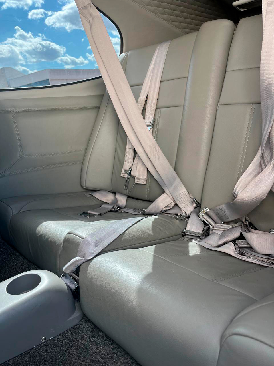 Avião Flyer RV-10 – Ano 2013 – 1.180 H.T.