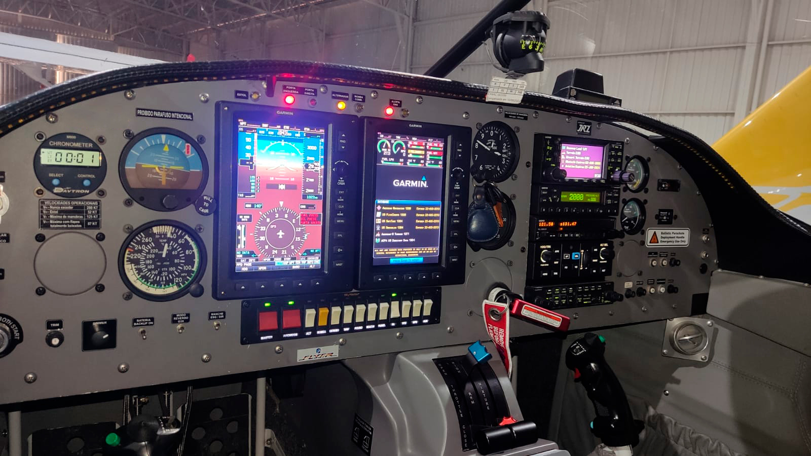 Avião Flyer RV-10 – Ano 2013 – 1.180 H.T.