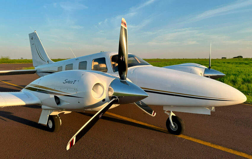 Avião Piper Seneca V PA-34-220T – Ano 2014 – 1.700 H.T.