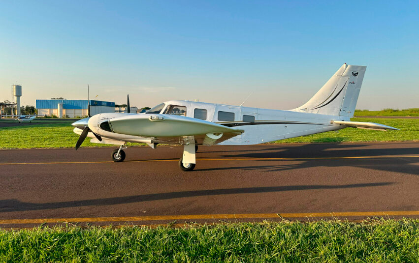 Avião Piper Seneca V PA-34-220T – Ano 2014 – 1.700 H.T.