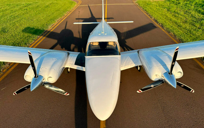 Avião Piper Seneca V PA-34-220T – Ano 2014 – 1.700 H.T.