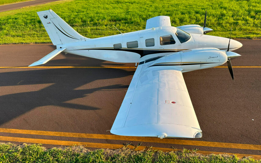 Avião Piper Seneca V PA-34-220T – Ano 2014 – 1.700 H.T.