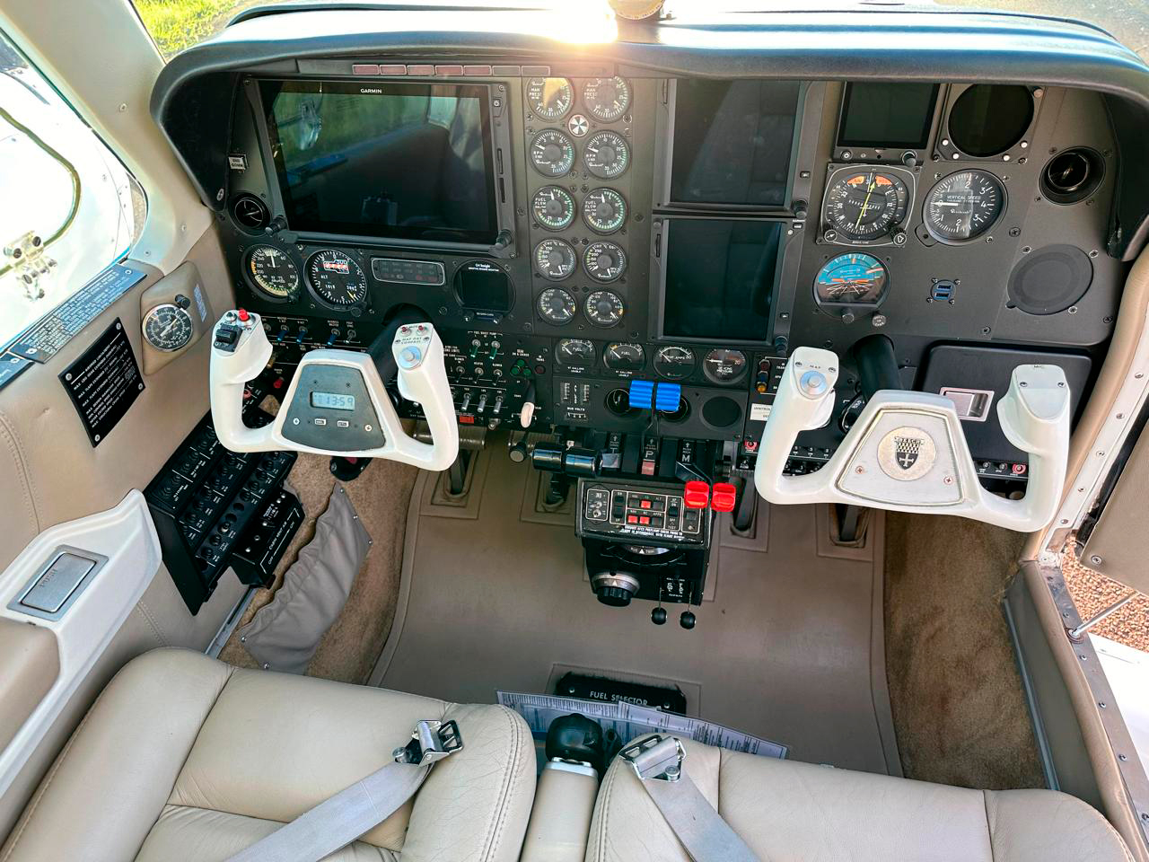 Avião Beechcraft Baron B58 – Ano 1994 – 3.200 H.T.