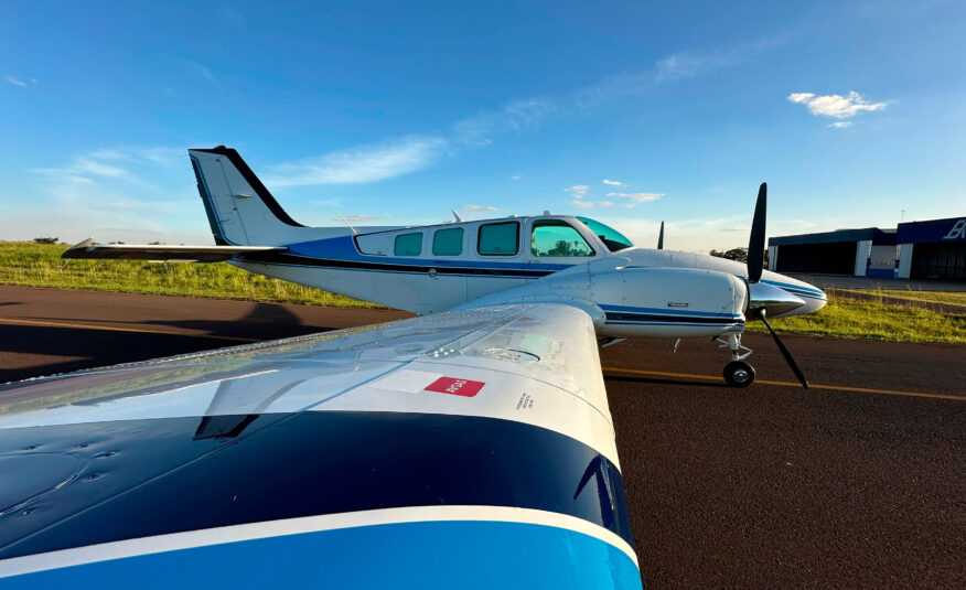 Avião Beechcraft Baron B58 – Ano 1994 – 3.200 H.T.