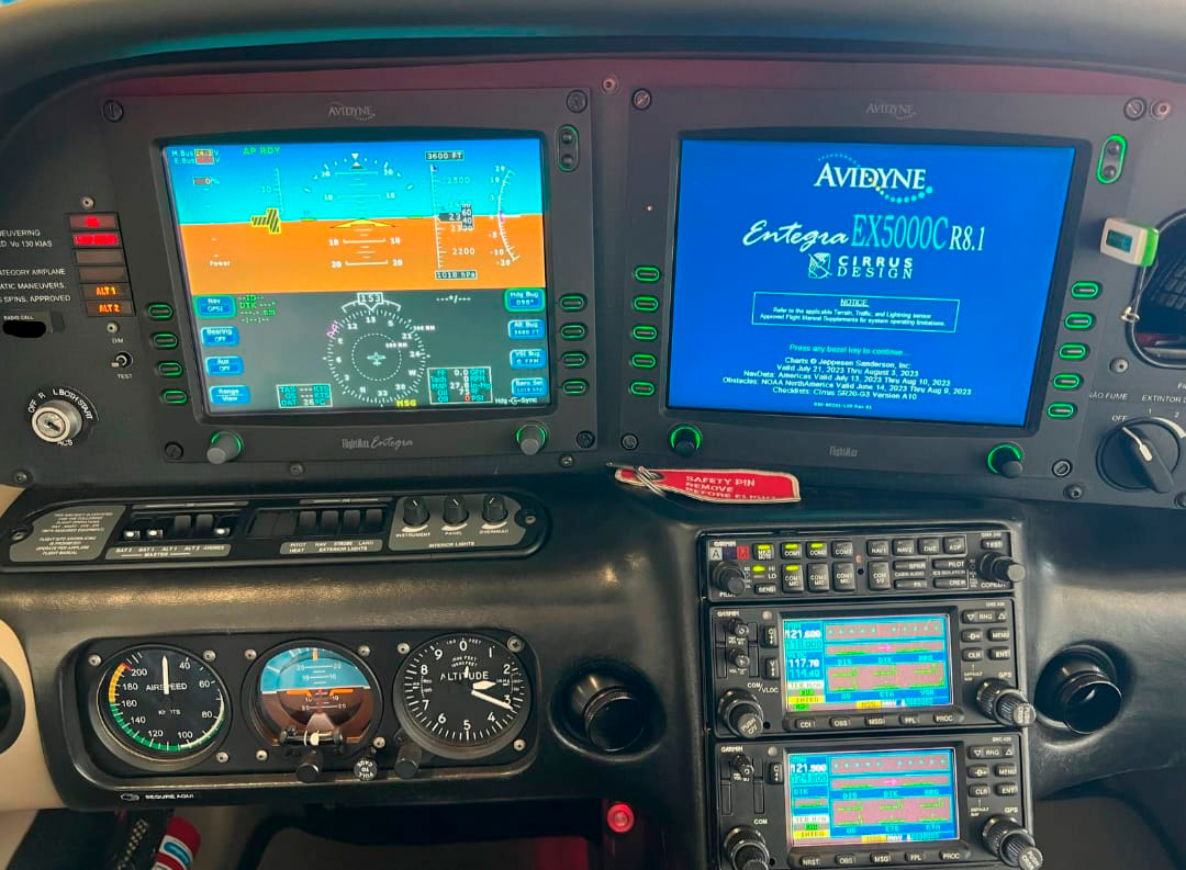 Cirrus SR22 G3 GTS – Ano 2007 – 2.300 H.T.