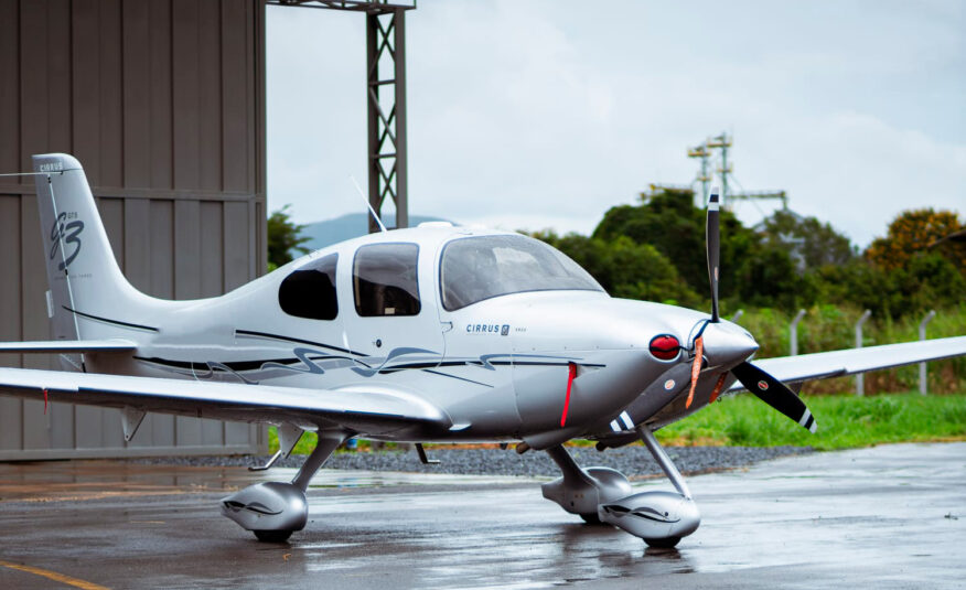 Cirrus SR22 G3 GTS – Ano 2007 – 2.300 H.T.