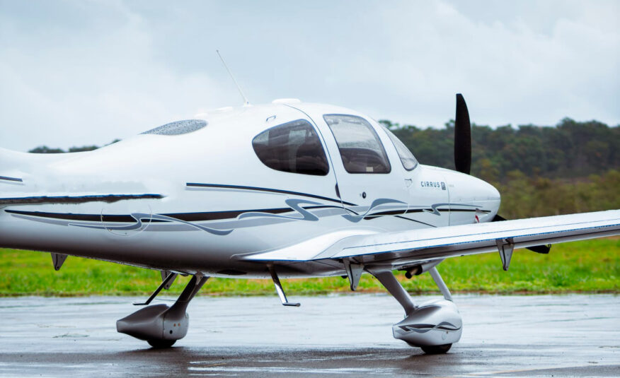 Cirrus SR22 G3 GTS – Ano 2007 – 2.300 H.T.