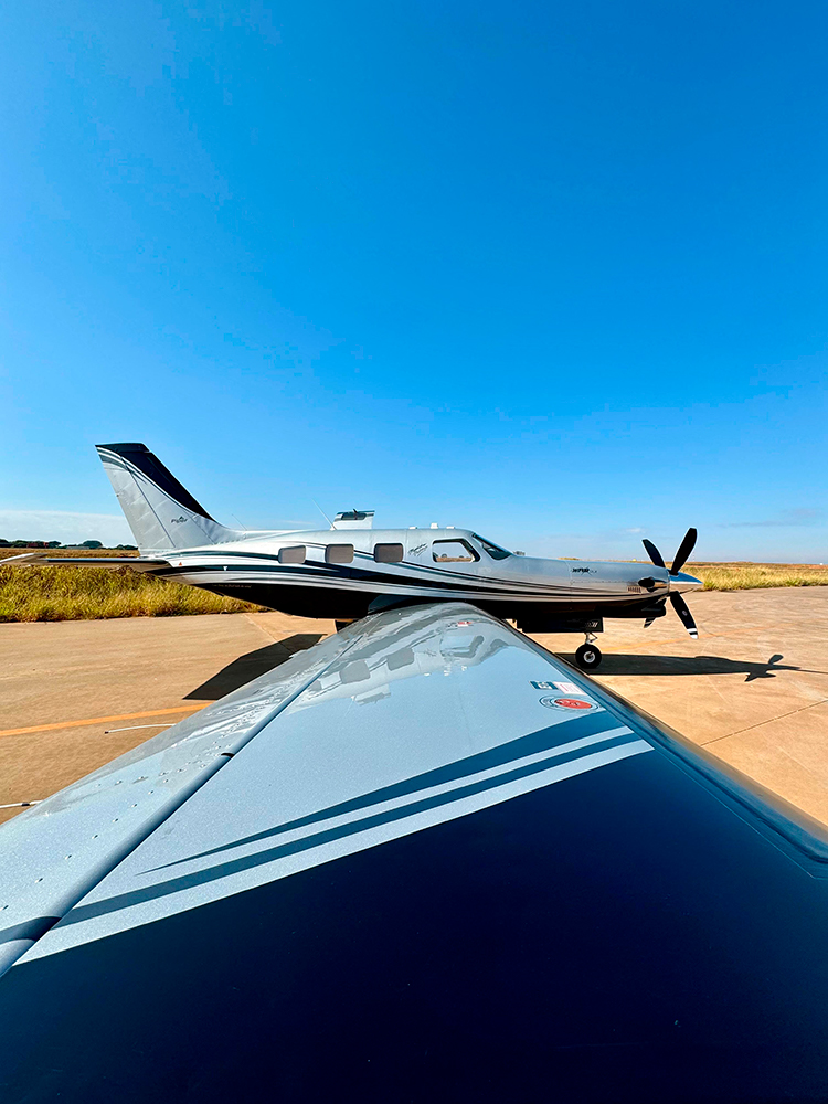 Avião Piper Jetprop – Ano 2004 – 3.100 H.T.