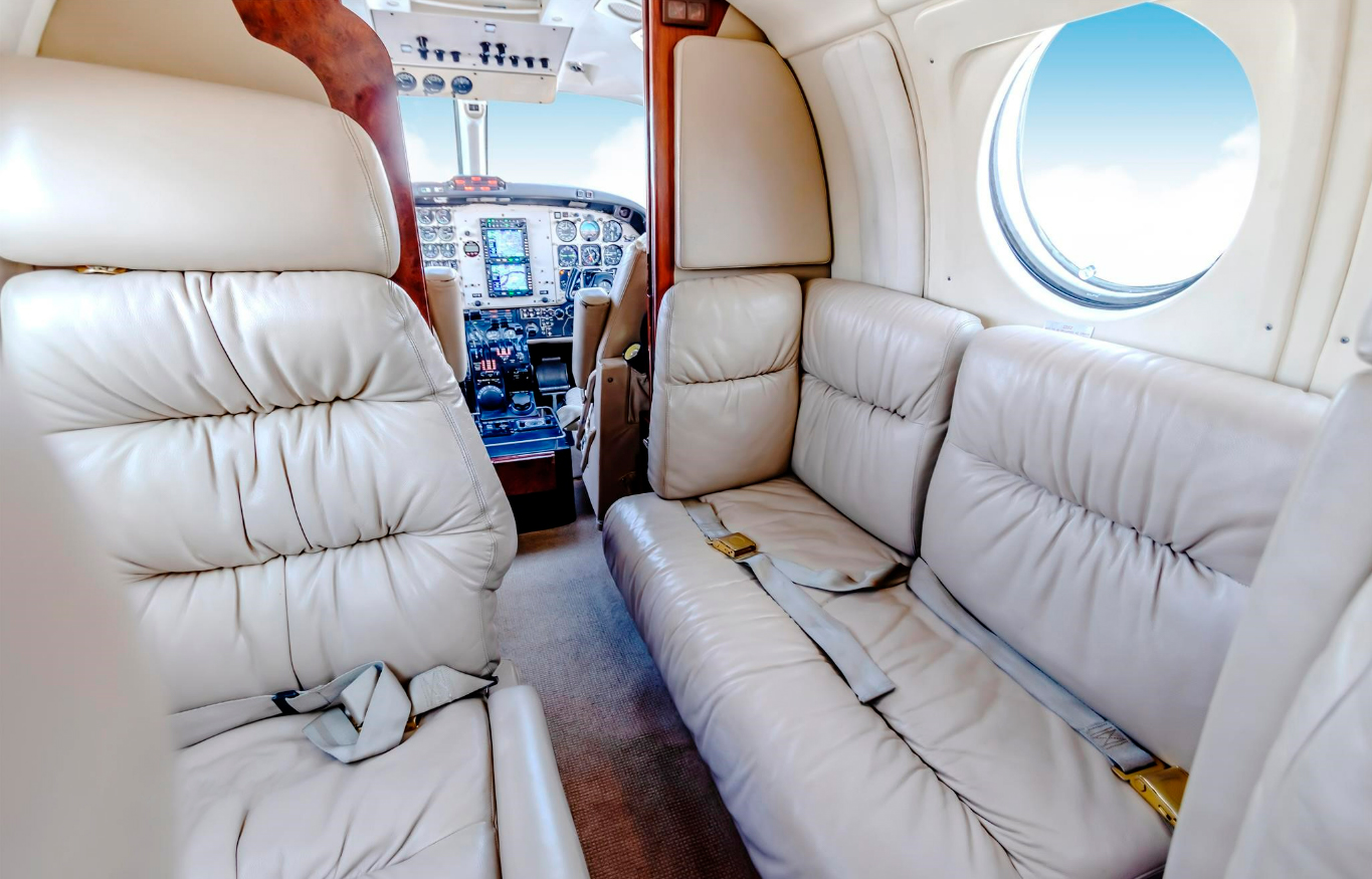 Beechcraft King Air B200 – Ano 1982 – 8.333 H.T.