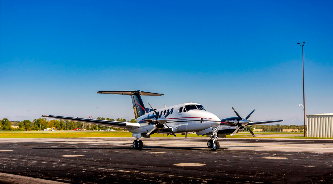 Beechcraft King Air B200 – Ano 1982 – 8.333 H.T.