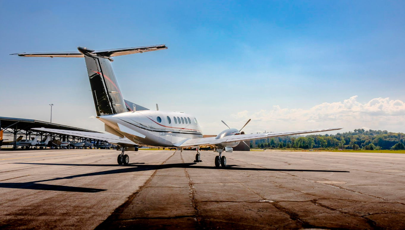 Beechcraft King Air B200 – Ano 1982 – 8.333 H.T.