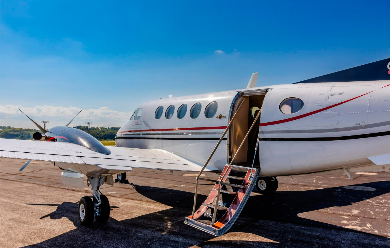 Beechcraft King Air B200 – Ano 1982 – 8.333 H.T.