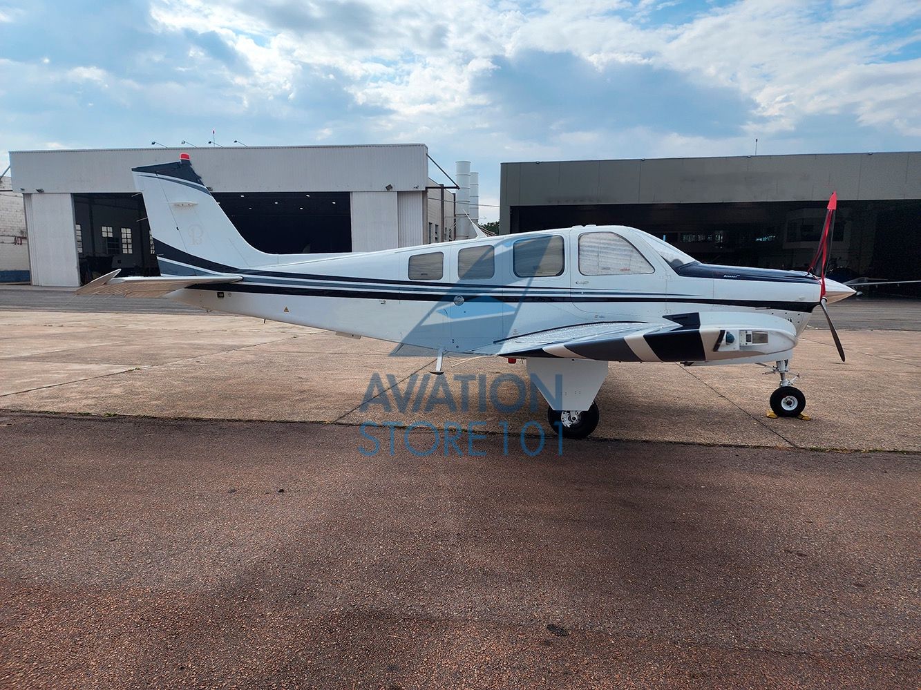Avião Beechcraft Bonanza G36 – Ano 2006 – 1.816 H.T.