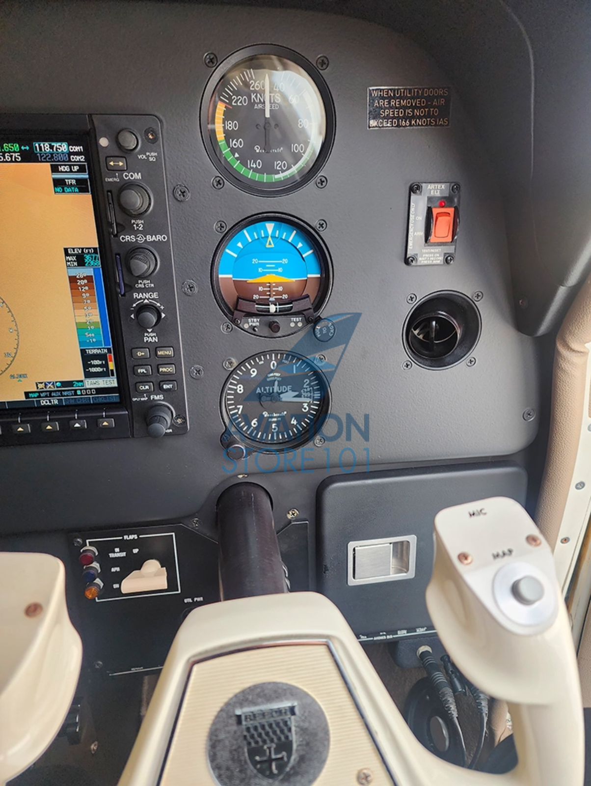Avião Beechcraft Bonanza G36 – Ano 2006 – 1.816 H.T.