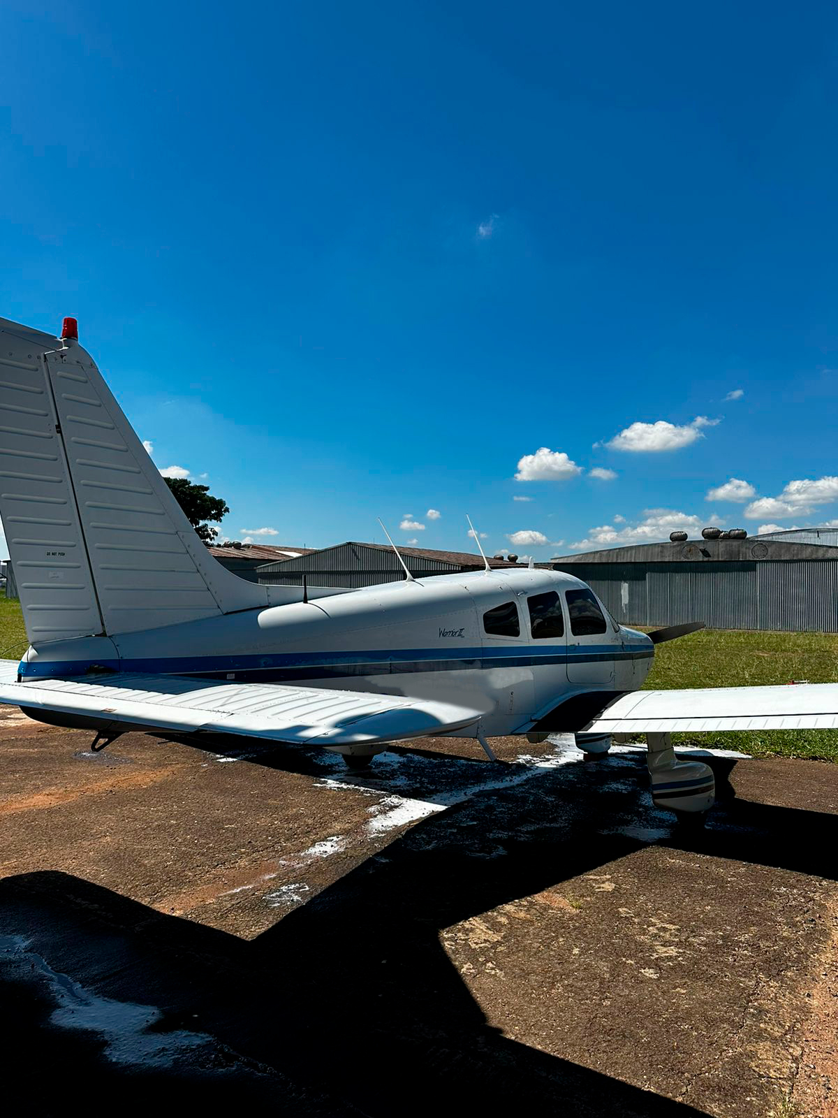 Piper Warrior II PA-28-161 – Ano 1985 – 10.552 H.T.