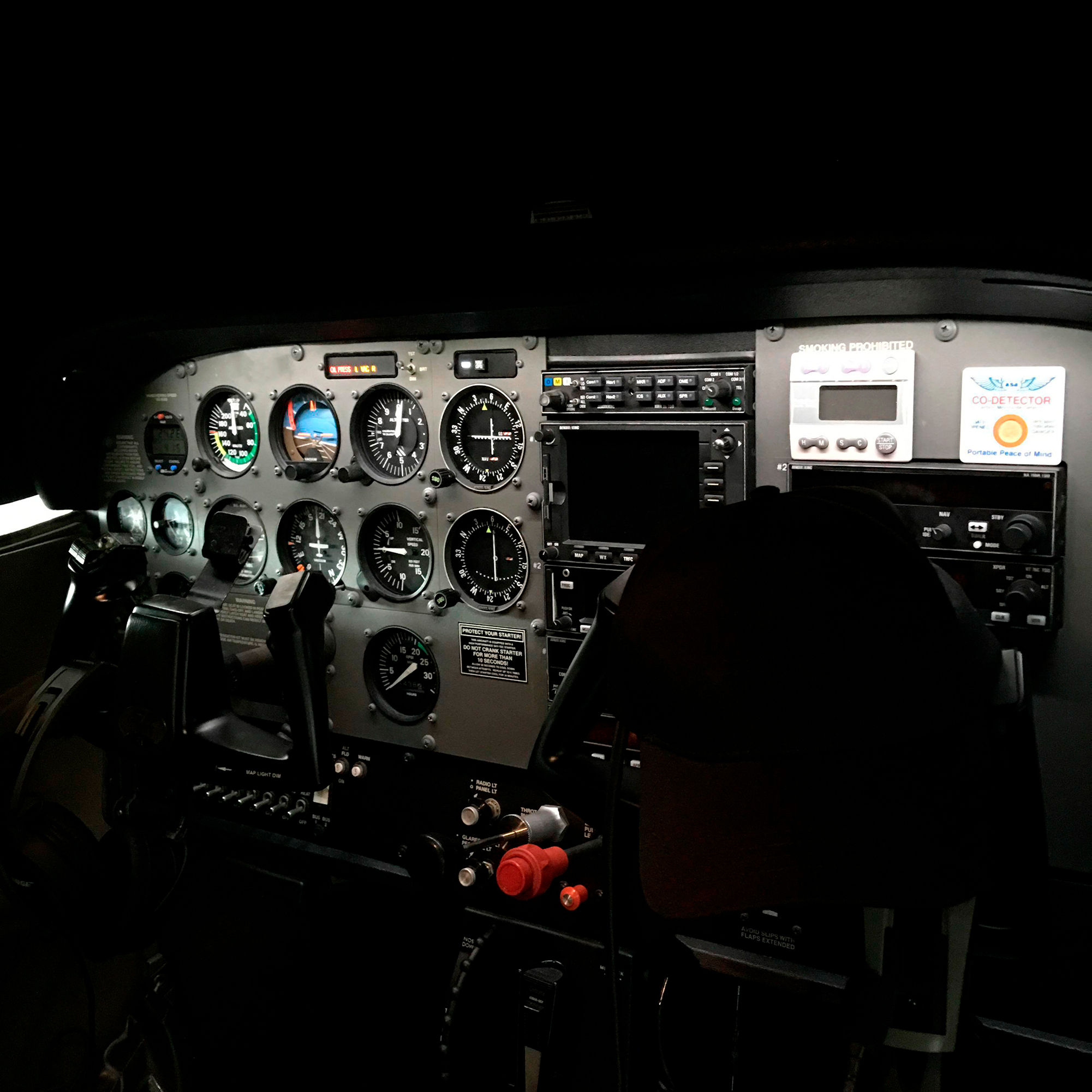 Avião Cessna 172 SP Skyhawk- Ano 2003 – 1.800 H.T.