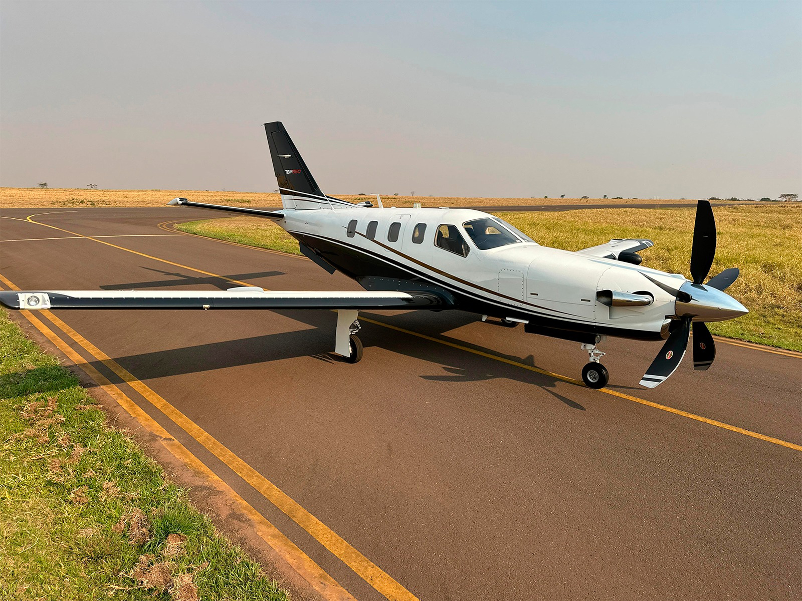 Avião Daher Socata TBM 850 – Ano 2014 – 1.450 H.T.