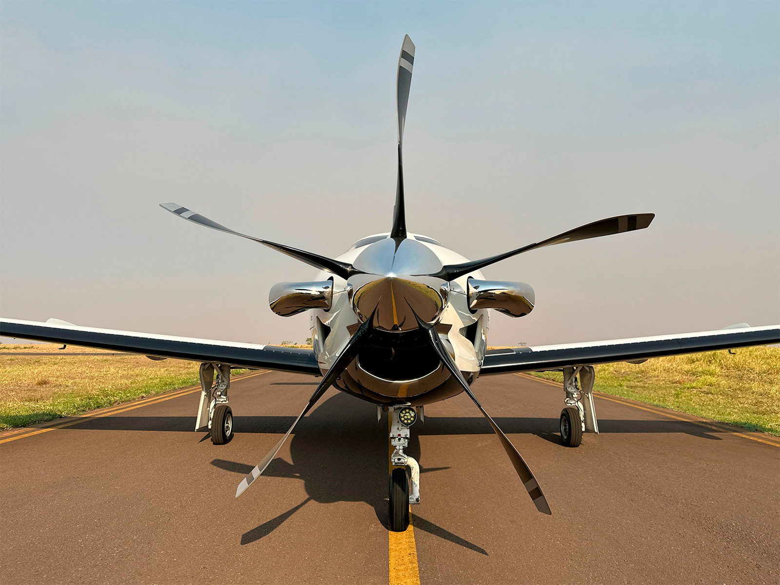 Avião Daher Socata TBM 850 – Ano 2014 – 1.450 H.T.