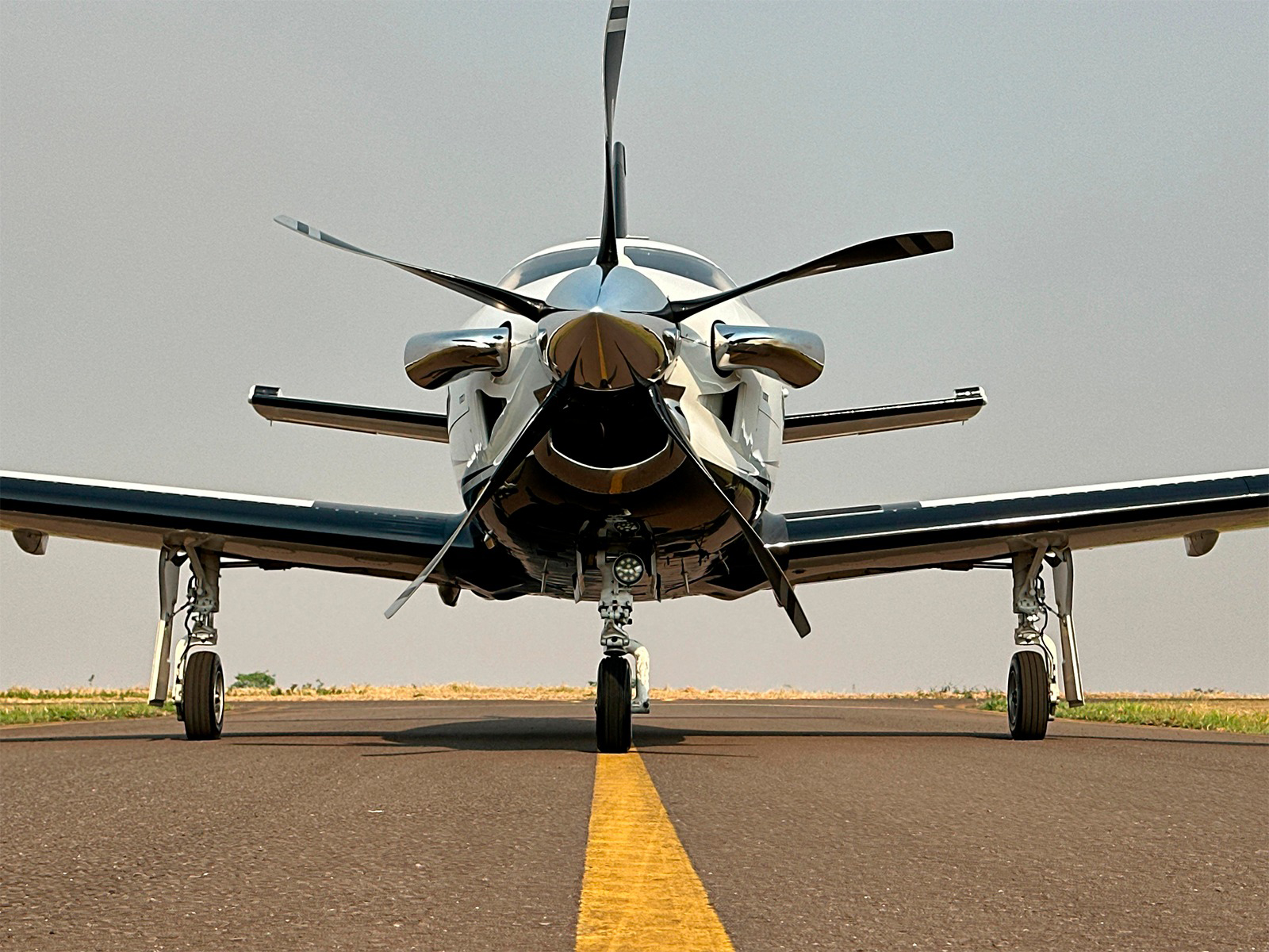 Avião Daher Socata TBM 850 – Ano 2014 – 1.450 H.T.