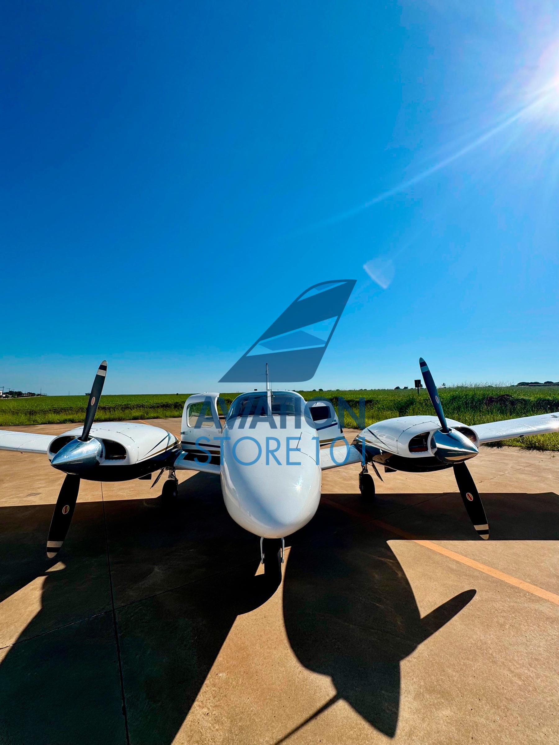 Avião Embraer Seneca II EMB-810C – Ano 1981 – 2.989 H.T.