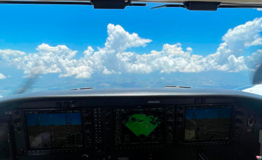 Avião Piper Seneca V PA-34-220T – Ano 2013 – 1.180 H.T.