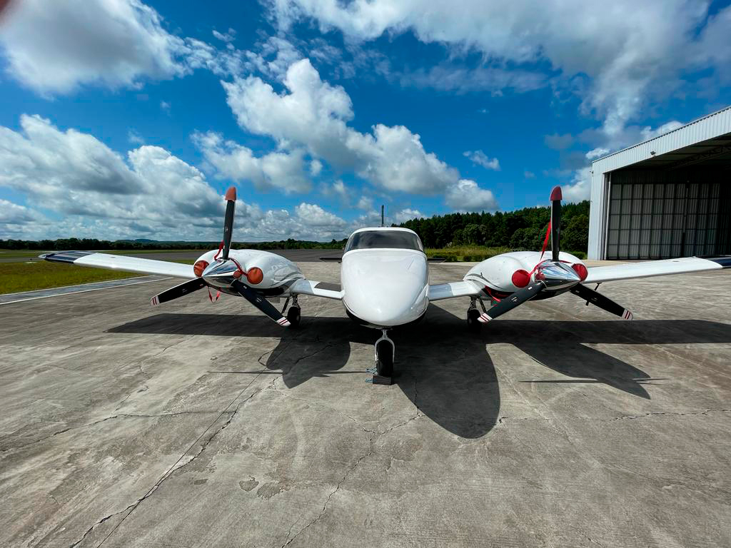 Avião Piper Seneca V PA-34-220T – Ano 2013 – 1.300 H.T.