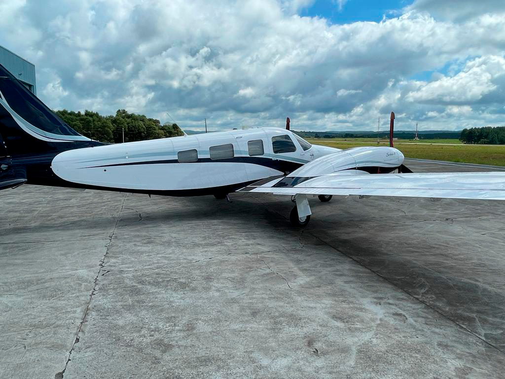 Avião Piper Seneca V PA-34-220T – Ano 2013 – 1.300 H.T.
