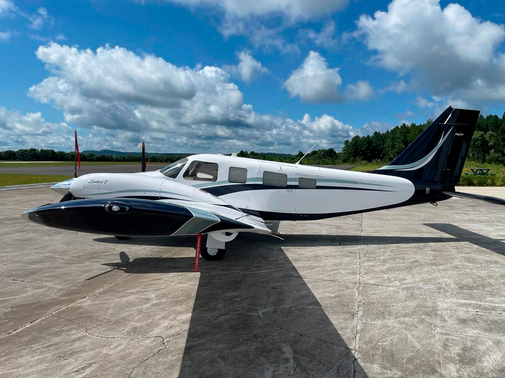 Avião Piper Seneca V PA-34-220T – Ano 2013 – 1.300 H.T.