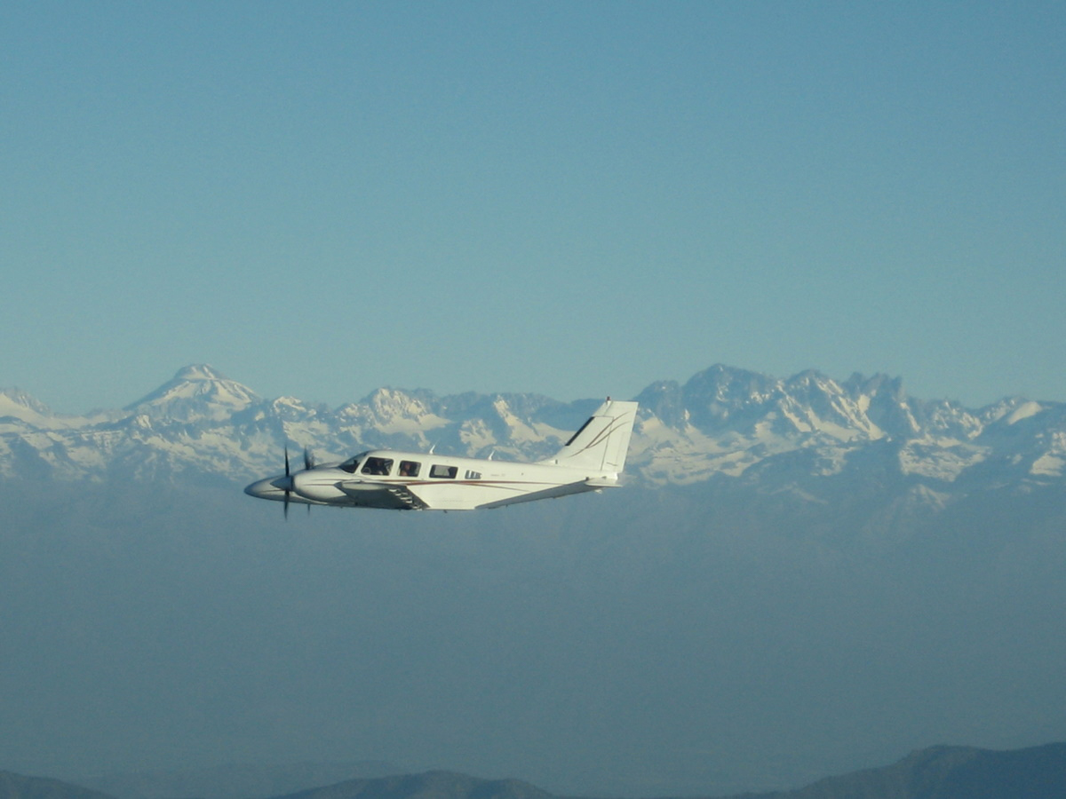 Piper Seneca III PA-34-220T – Ano 1981 – 2.694 H.T.