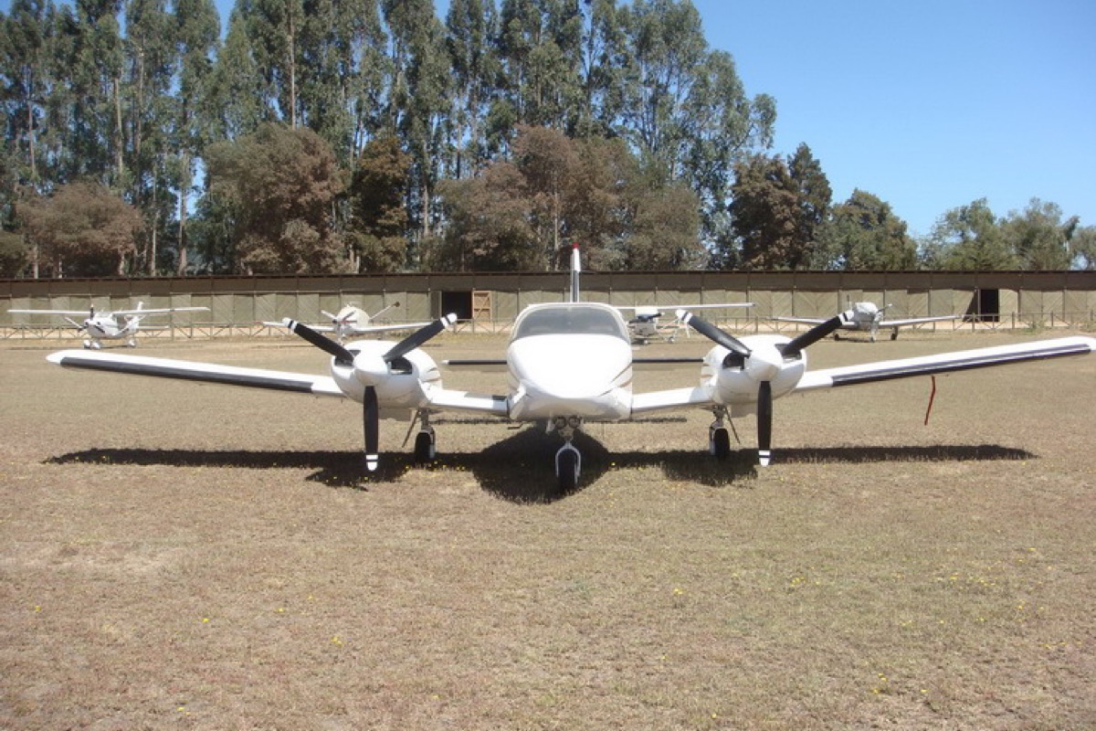 Piper Seneca III PA-34-220T – Ano 1981 – 2.694 H.T.
