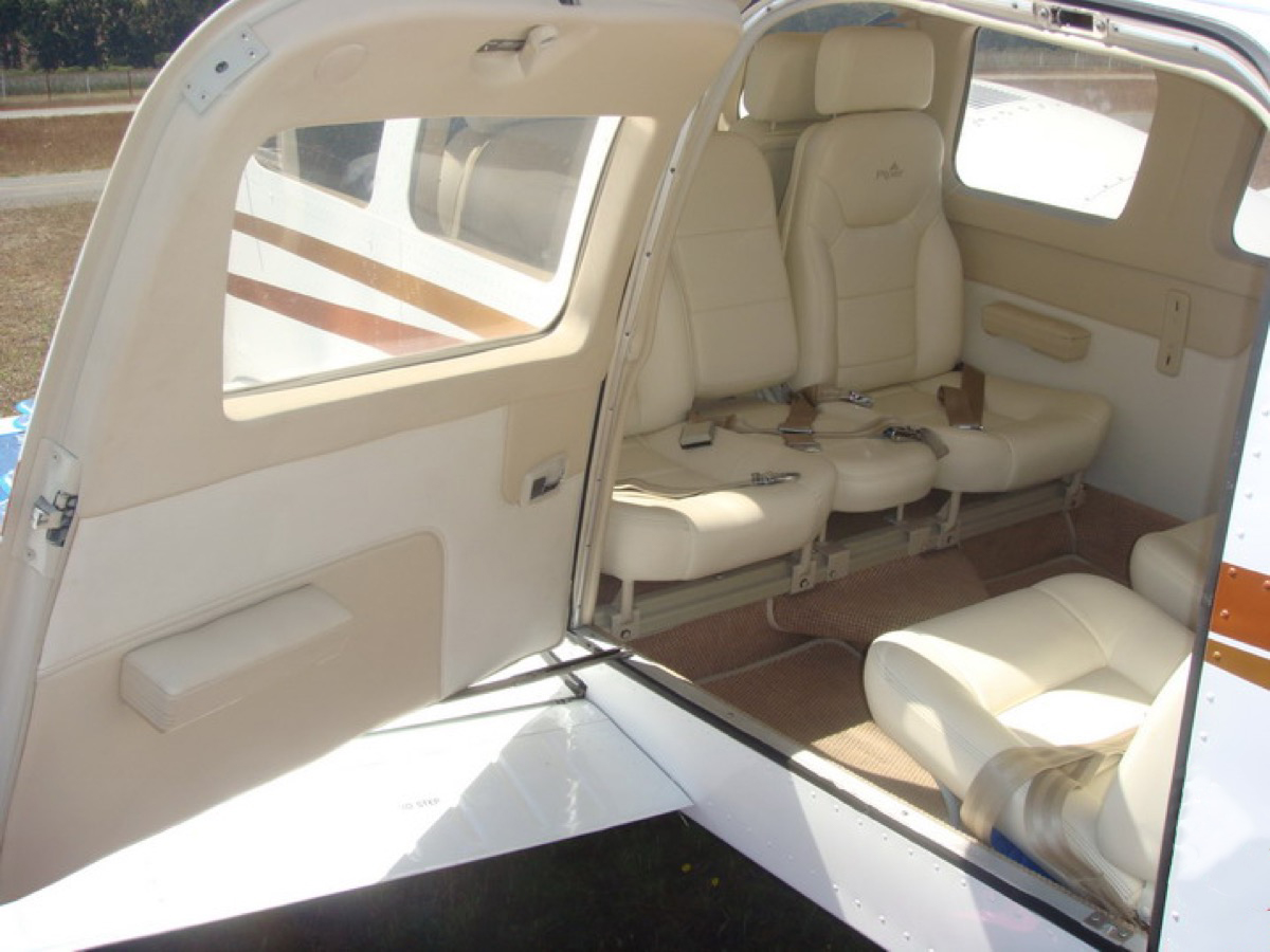 Piper Seneca III PA-34-220T – Ano 1981 – 2.694 H.T.