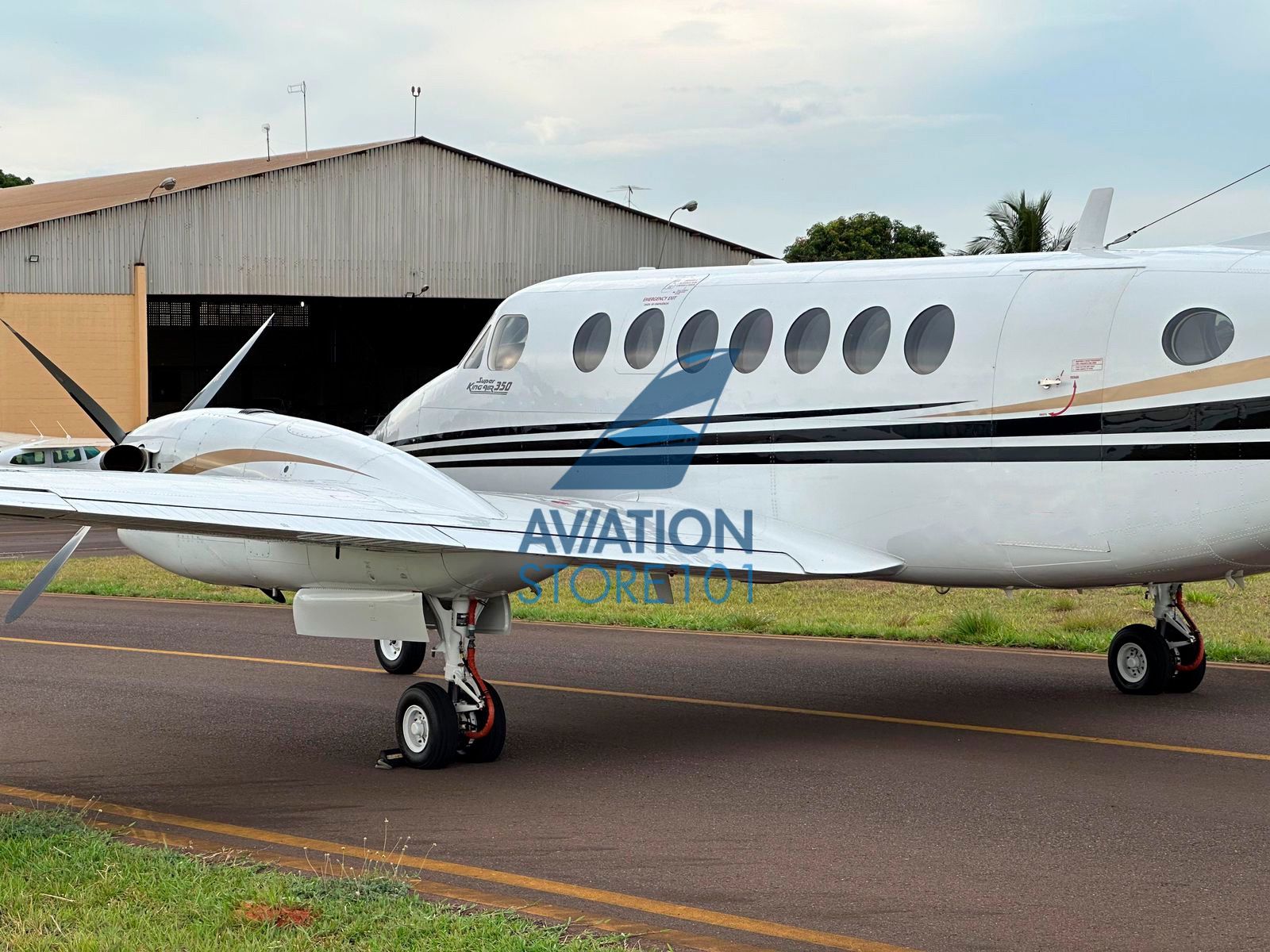 Beechcraft Super King Air 350 – Ano 2000 – 3.400 H.T.