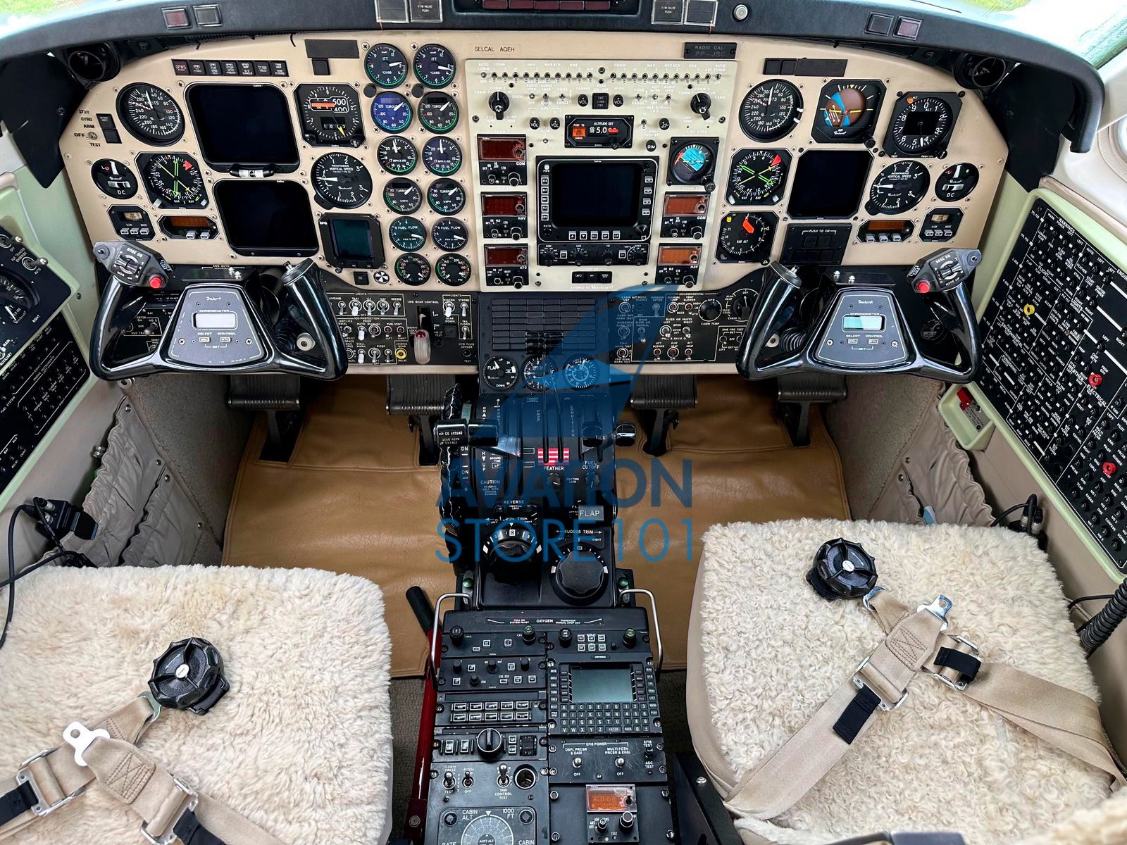 Beechcraft Super King Air 350 – Ano 2000 – 3.400 H.T.