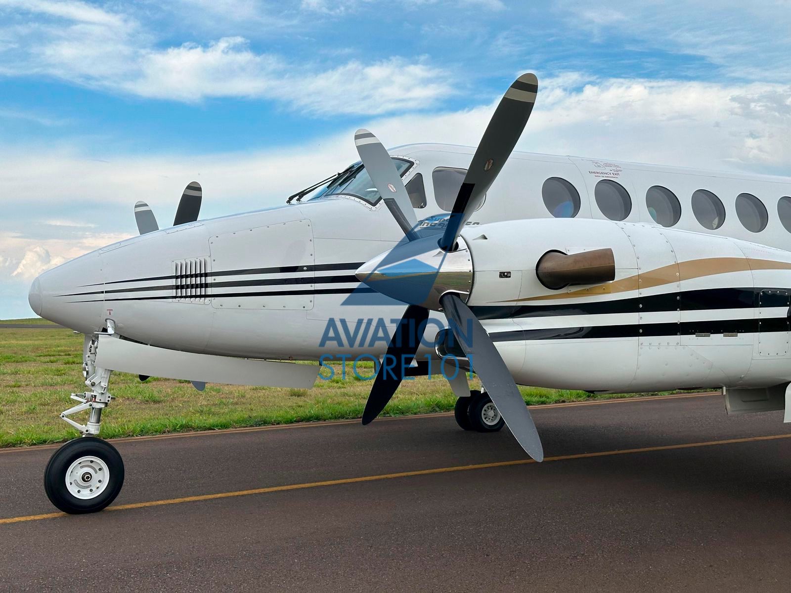 Beechcraft Super King Air 350 – Ano 2000 – 3.400 H.T.