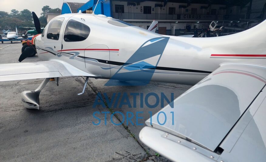 Avião Cirrus SR22 – Ano 2010 – 1.160 H.T.