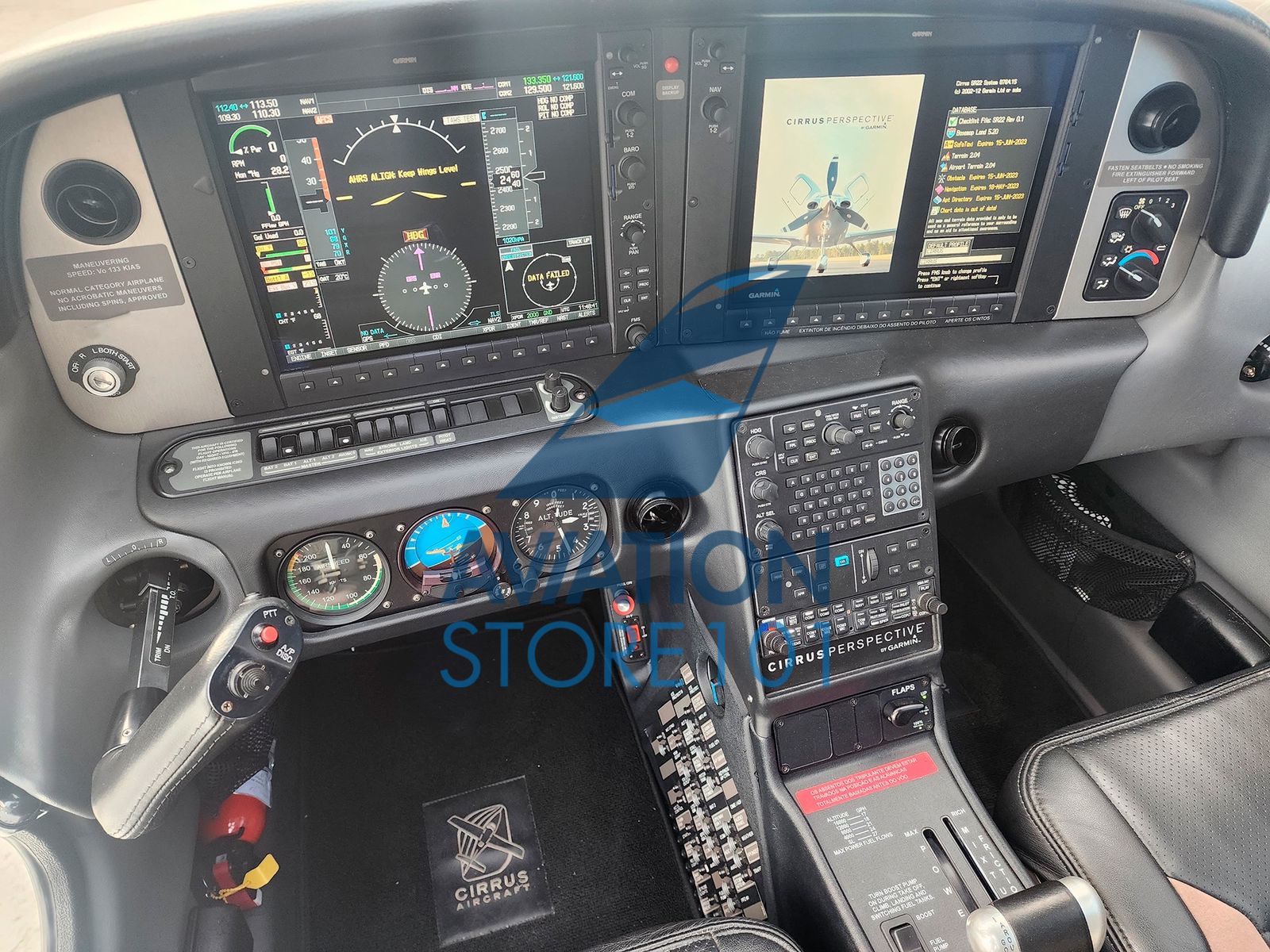 Avião Cirrus SR22 – Ano 2010 – 1.160 H.T.
