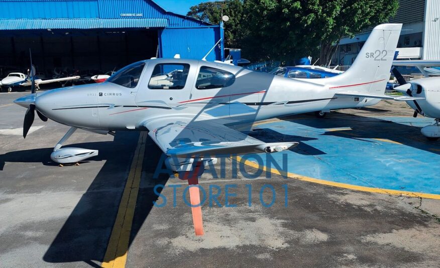 Avião Cirrus SR22 – Ano 2010 – 1.160 H.T.