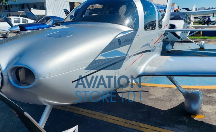 Avião Cirrus SR22 – Ano 2010 – 1.160 H.T.