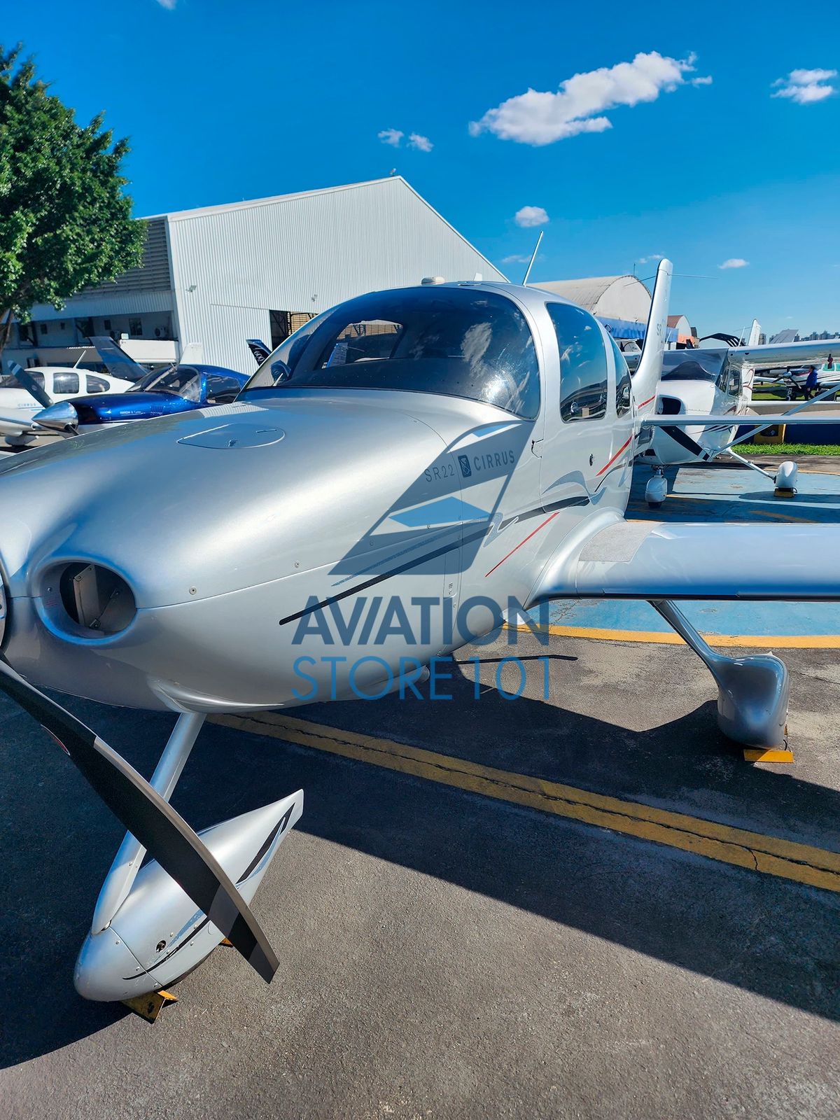 Avião Cirrus SR22 – Ano 2010 – 1.160 H.T.