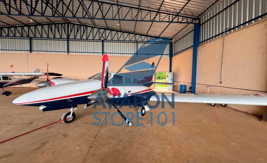 Avião Piper Seneca II PA-34-200T – Ano 1975 à Venda