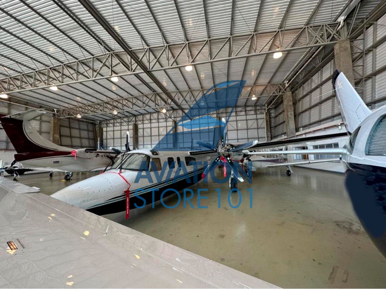 Avião Twin Commander 690A – Ano 1973 – 10.103 H.T.