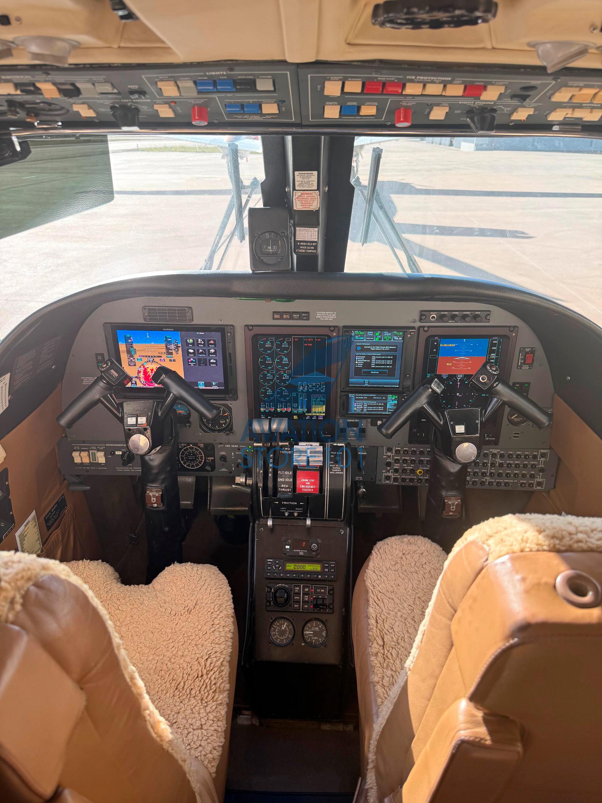 Avião Twin Commander 690A – Ano 1973 – 10.103 H.T.