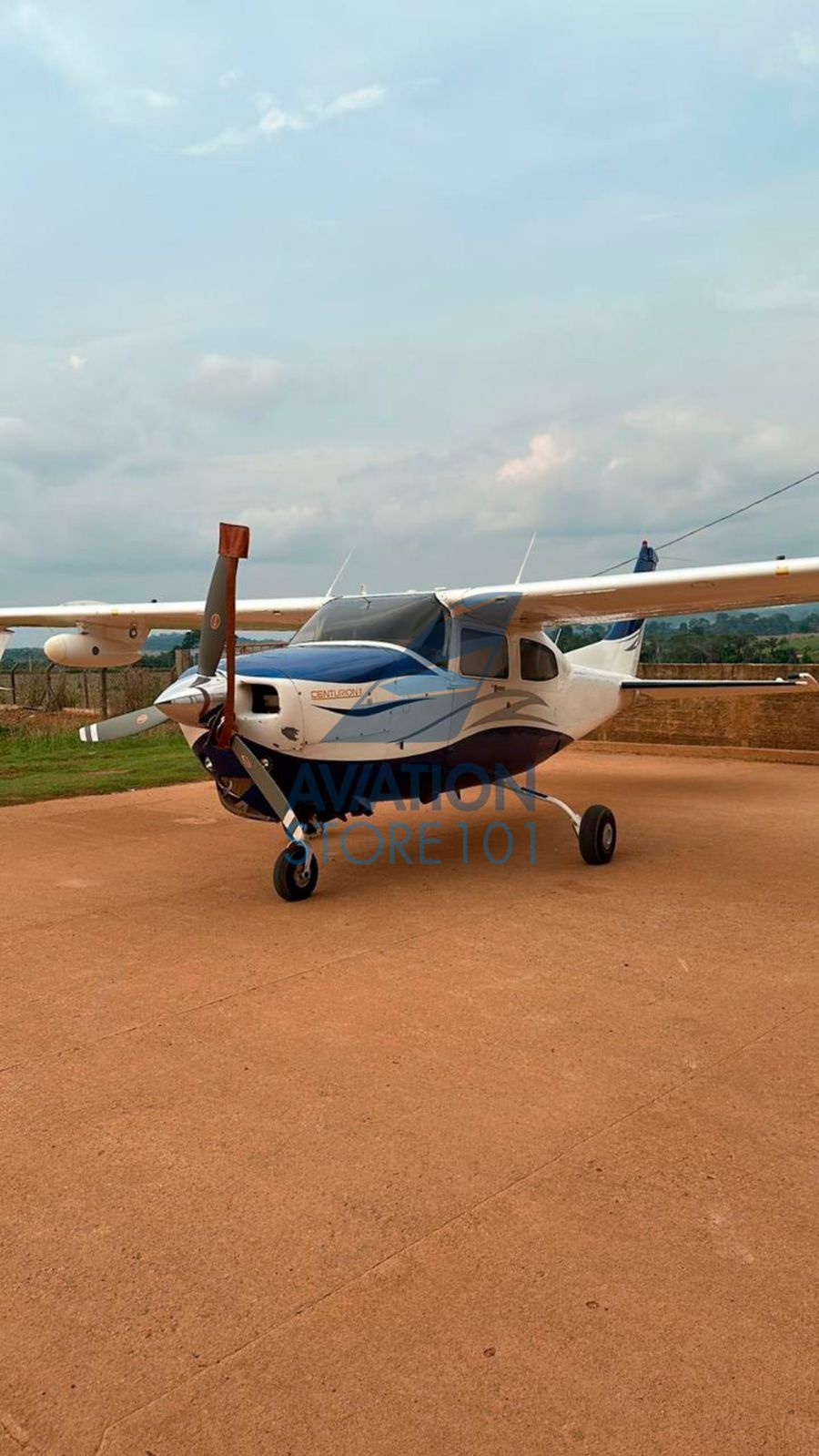 Avião Cessna 210N – Ano 1982 – 3.570 H.T.