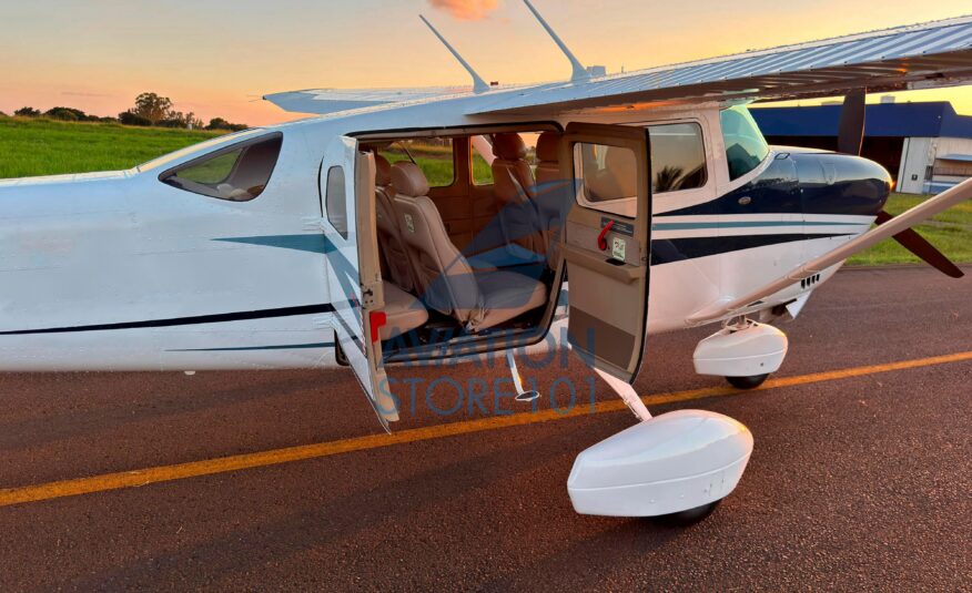 Avião Cessna 206H – Ano 2007 – 1.300 H.T.