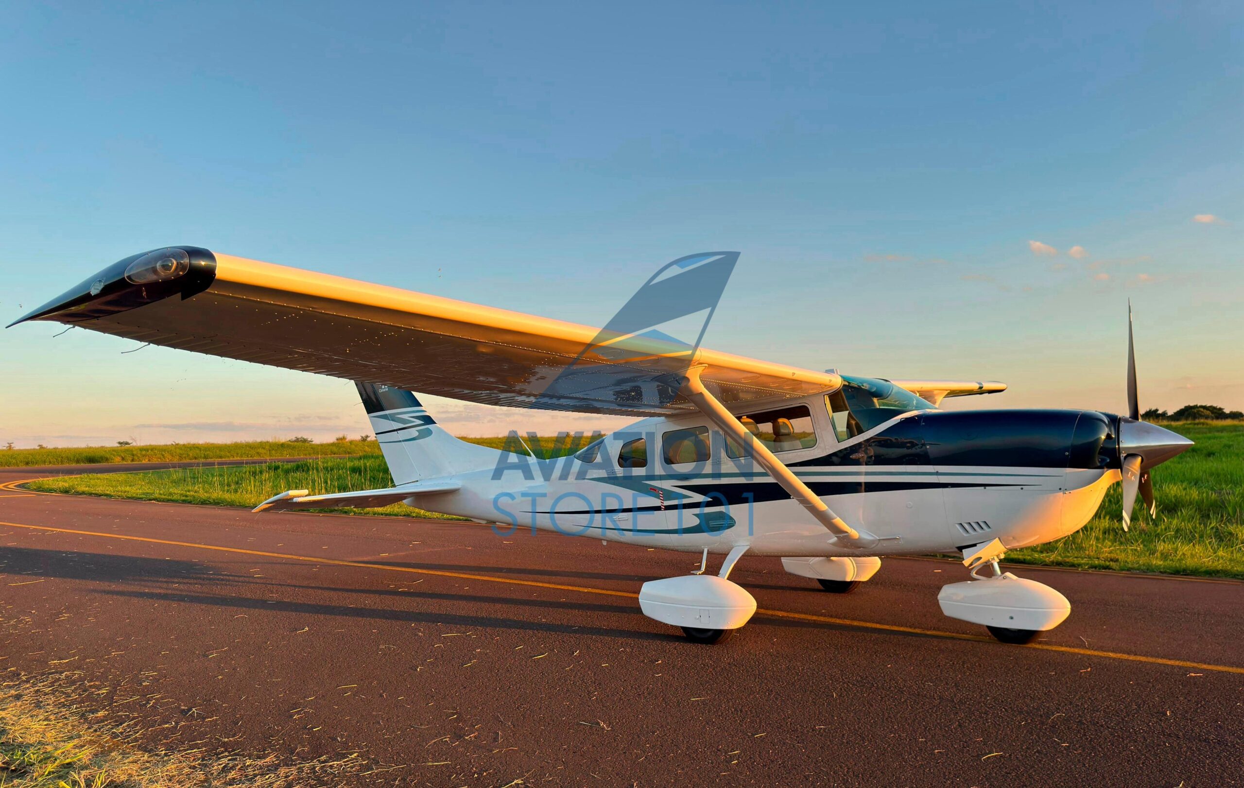 Avião Cessna 206H – Ano 2007 – 1.300 H.T.