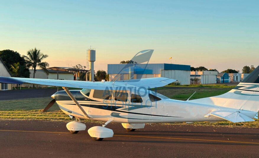 Avião Cessna 206H – Ano 2007 – 1.300 H.T.