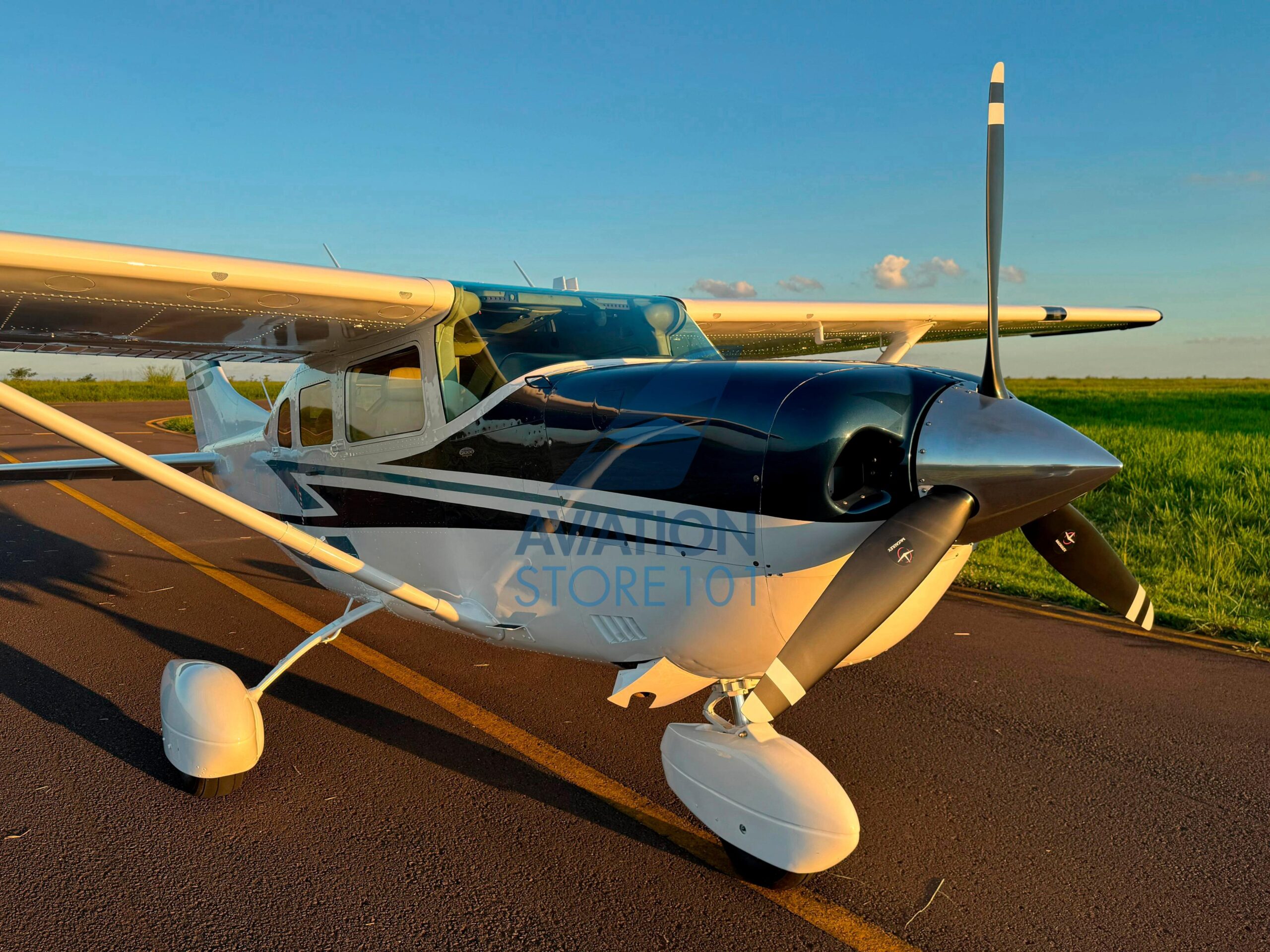 Avião Cessna 206H – Ano 2007 – 1.300 H.T.