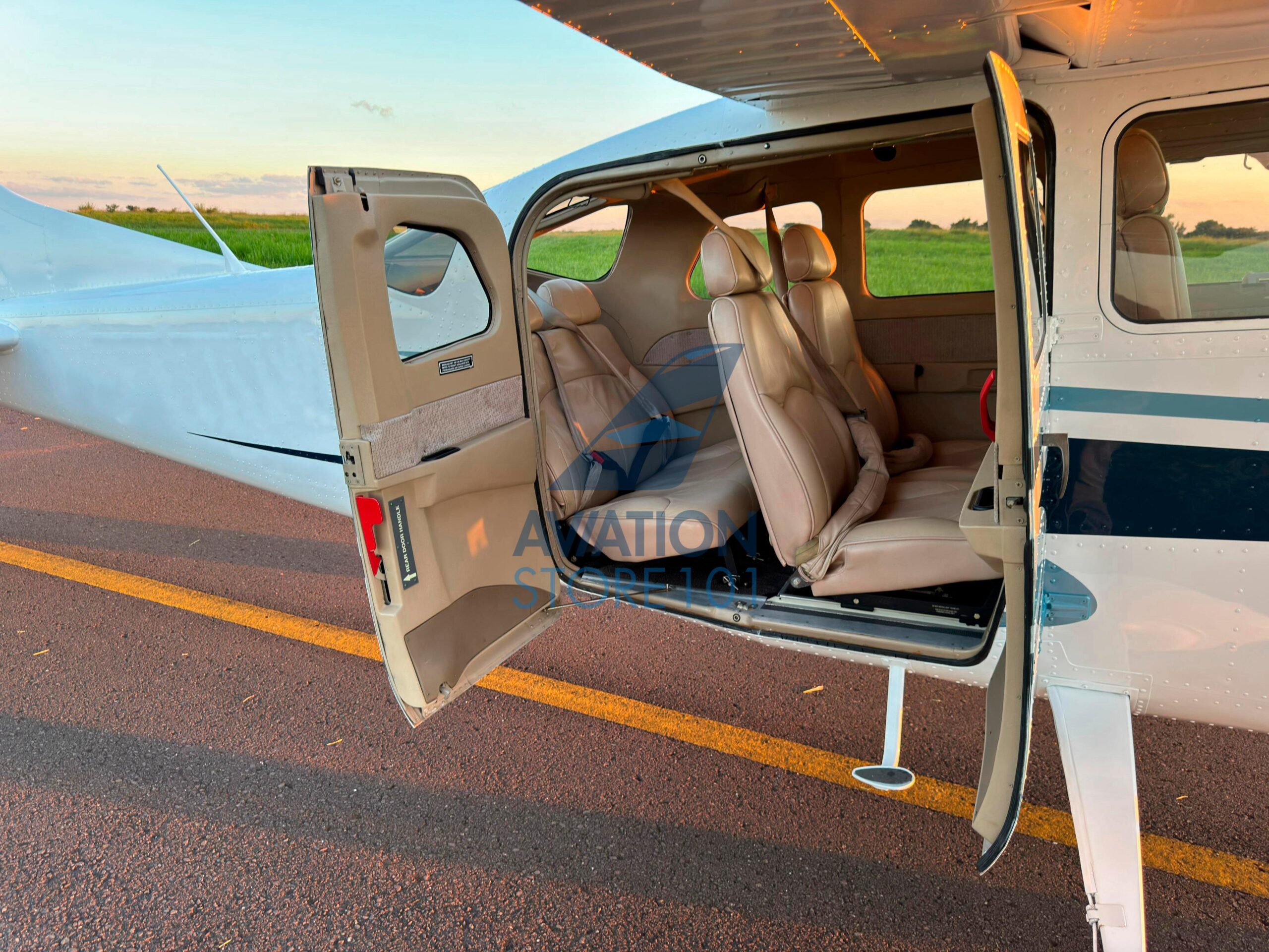 Avião Cessna 206H – Ano 2007 – 1.300 H.T.